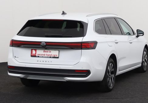 Volkswagen Passat, 2024