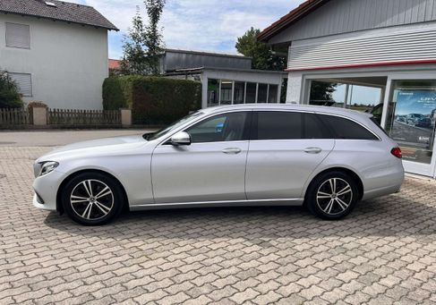 Mercedes-Benz E 220, 2018 2