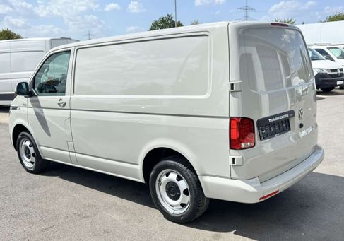 Volkswagen T6 Transporter, 2022