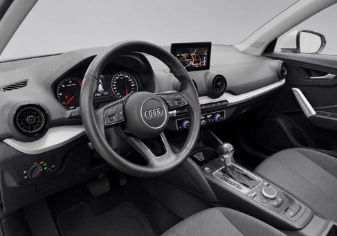 Audi Q2, 2018 3