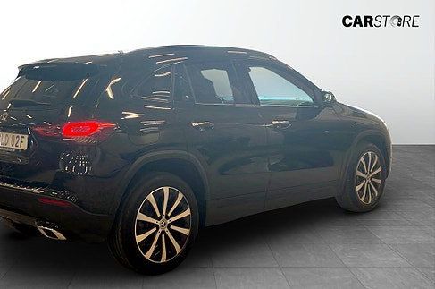 Mercedes-Benz GLA 250, 2023