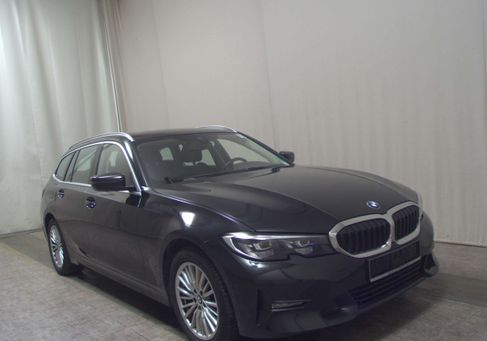 BMW 320, 2020