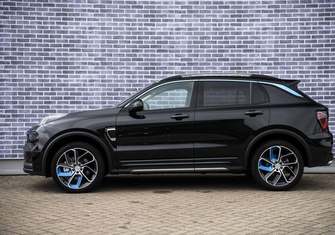 Lynk &amp; Co 01, 2024 3