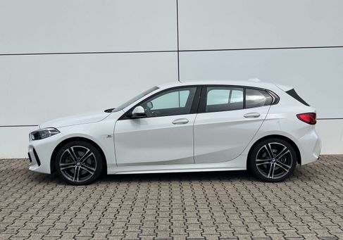 BMW 120, 2020