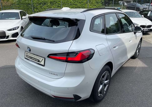 BMW 220, 2025 2