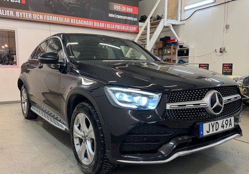Mercedes-Benz GLC 300, 2021