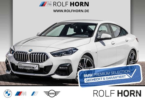 BMW 218, 2022