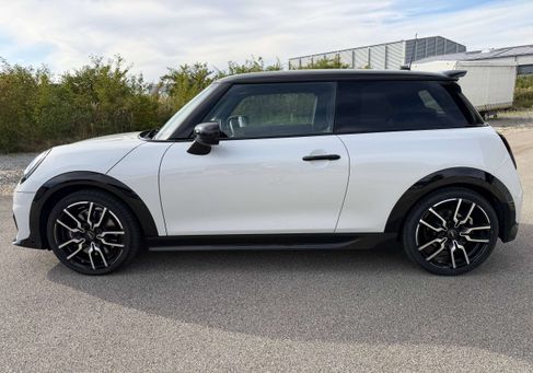 MINI John Cooper Works, 2025