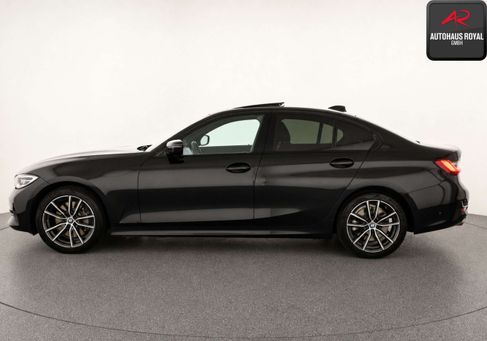 BMW 330, 2020