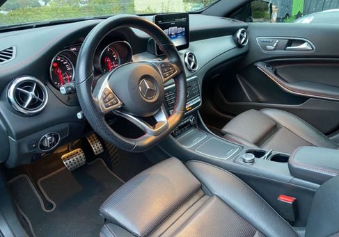 Mercedes-Benz GLA 220, 2019