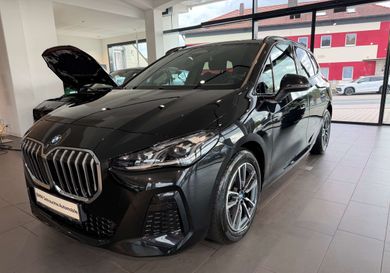 BMW 218, 2025