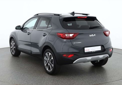 Kia Stonic, 2022