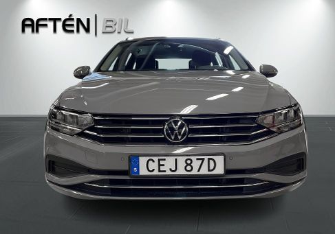 Volkswagen Passat Variant, 2024 2