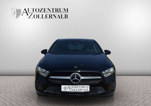 Mercedes-Benz A 250, 2021