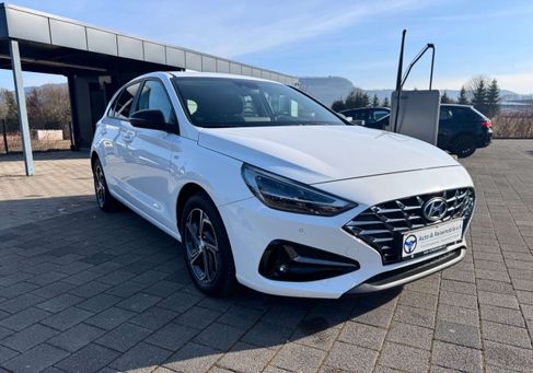 Hyundai i30, 2021