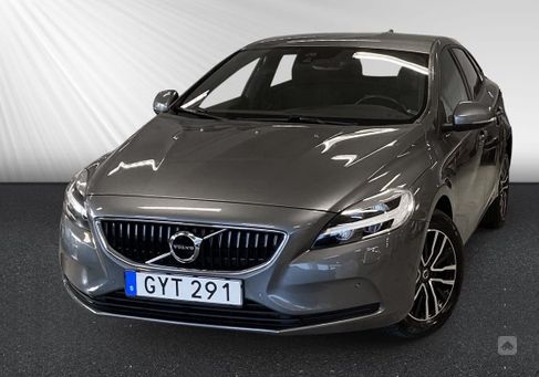 Volvo V40, 2017