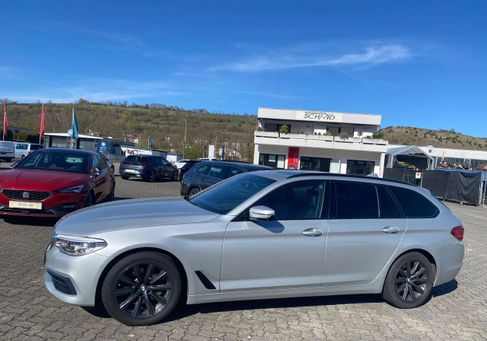 BMW 530, 2019