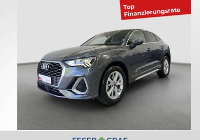 Audi Q3, 2022