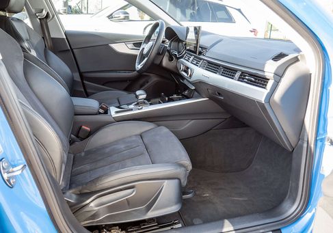 Audi A4, 2022