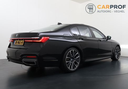 BMW 740, 2019