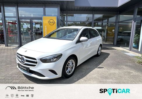 Mercedes-Benz B 180, 2020