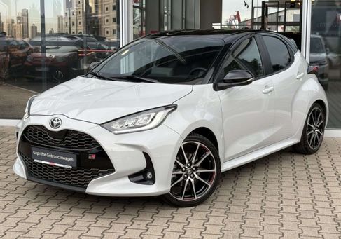 Toyota Yaris, 2023
