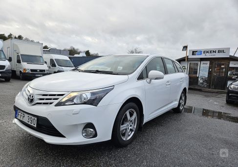 Toyota Avensis, 2013