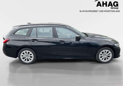 BMW 318, 2022