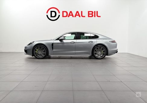 Porsche Panamera, 2020