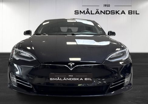 Tesla Model S, 2018