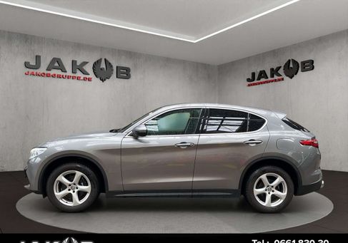 Alfa Romeo Stelvio, 2018
