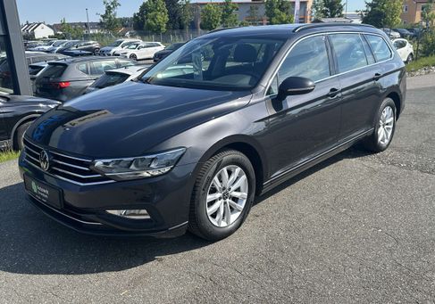 Volkswagen Passat Variant, 2023 3