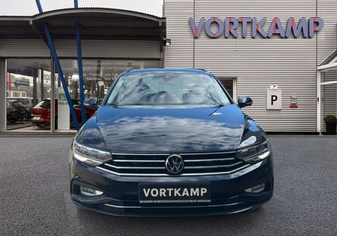 Volkswagen Passat Variant, 2022 3
