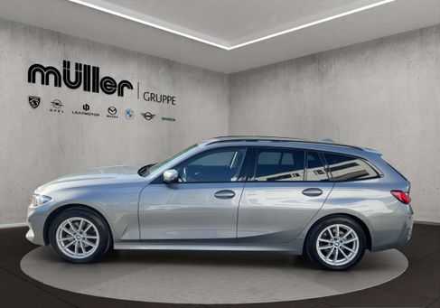 BMW 320, 2023