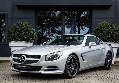 Mercedes-Benz SL Klasė, 2015