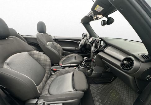 MINI, 2018
