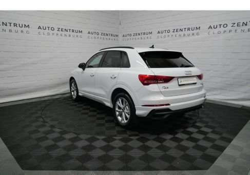 Audi Q3, 2022
