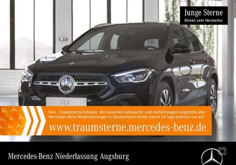 Mercedes-Benz GLA 250, 2022