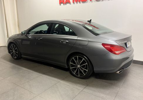 Mercedes-Benz CLA 200, 2015