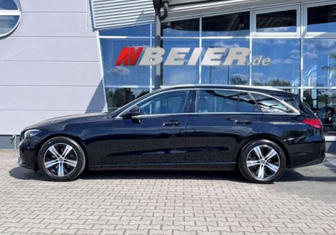 Mercedes-Benz C 200, 2025