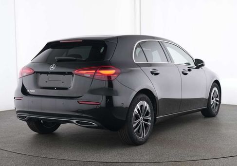 Mercedes-Benz A 200, 2025