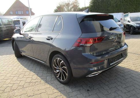 Volkswagen Golf, 2023 2