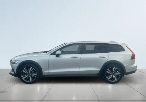 Volvo V60 Cross Country, 2020