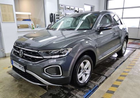 Volkswagen T-Roc, 2023
