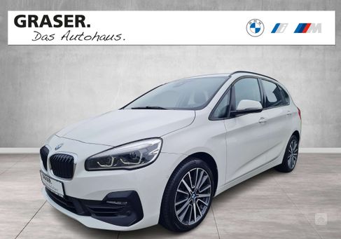 BMW 220, 2020