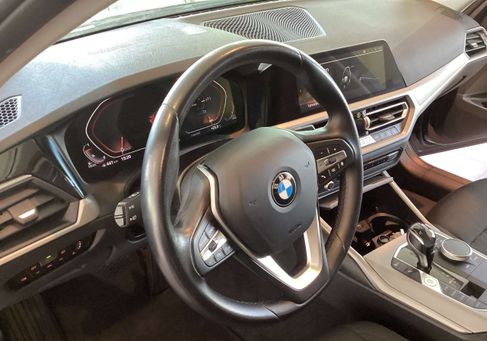 BMW 320, 2021