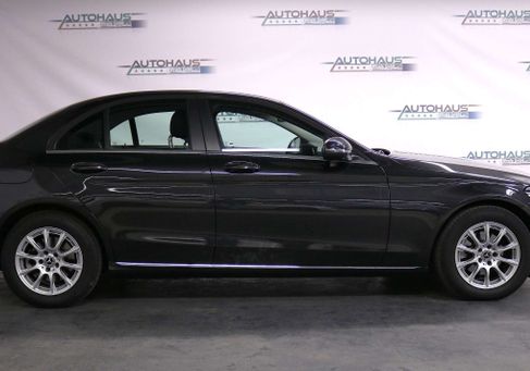 Mercedes-Benz C 200, 2021