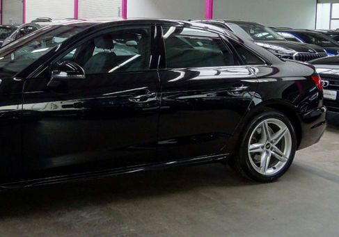 Audi A4, 2023