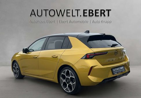 Opel Astra, 2022