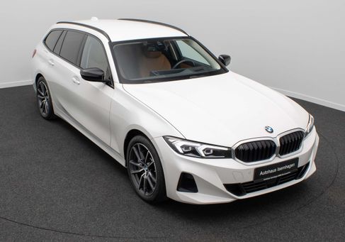 BMW 330, 2023